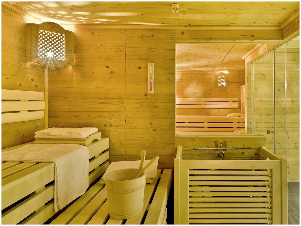 "Quality Hosts Arlberg" Hotel Garni Moessmer Санкт-Антон-ам-Арльберг Экстерьер фото