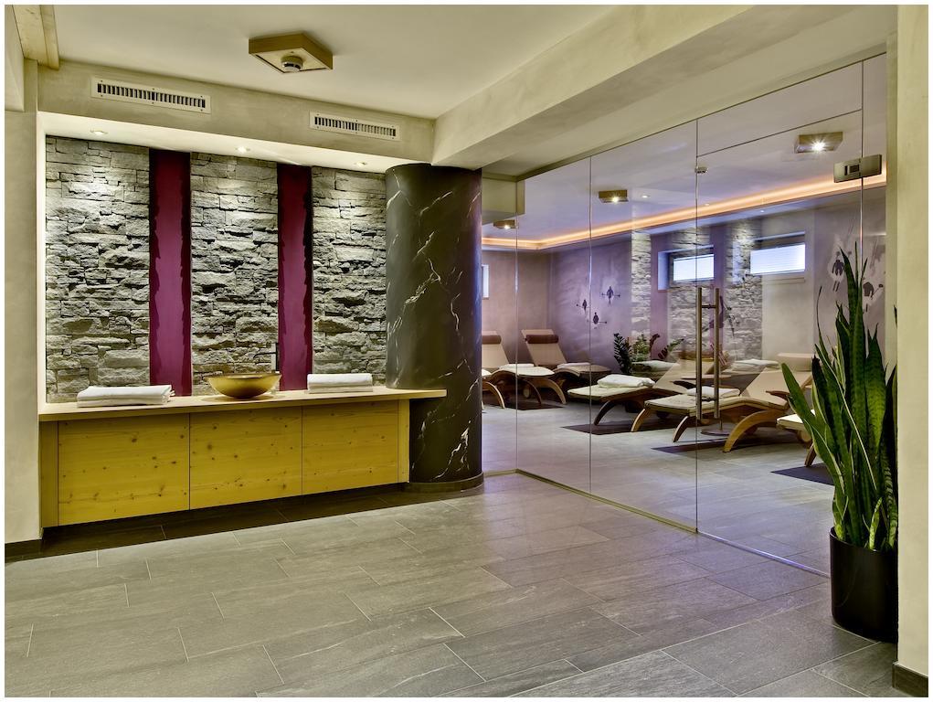 "Quality Hosts Arlberg" Hotel Garni Moessmer Санкт-Антон-ам-Арльберг Экстерьер фото