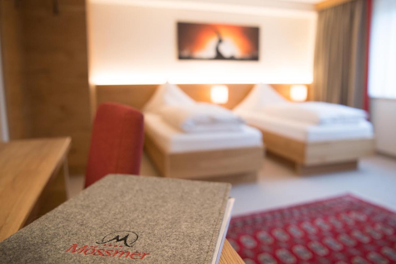 "Quality Hosts Arlberg" Hotel Garni Moessmer Санкт-Антон-ам-Арльберг Экстерьер фото